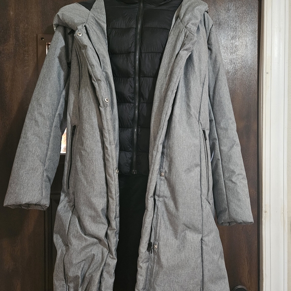 Women's Gray Ski Jacket - Picture 3 of 12